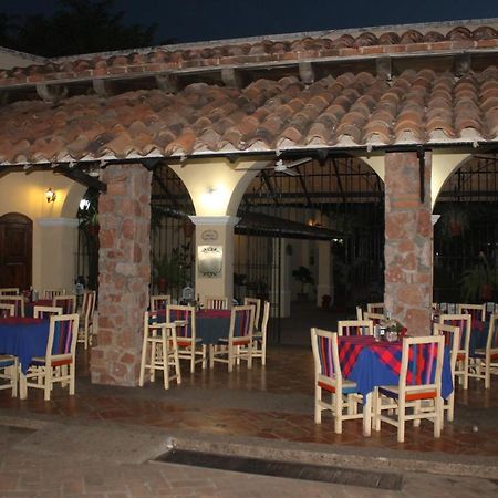 Hotel Quinta Minera Cosala ภายนอก รูปภาพ