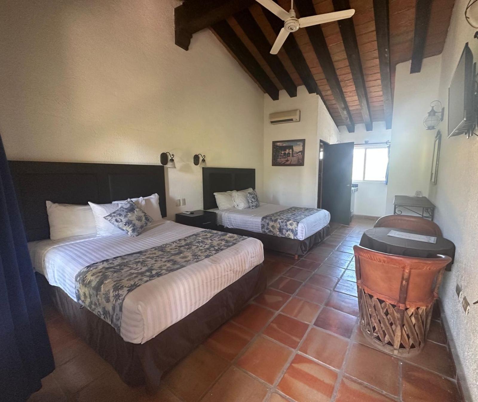 Hotel Quinta Minera Cosala ภายนอก รูปภาพ