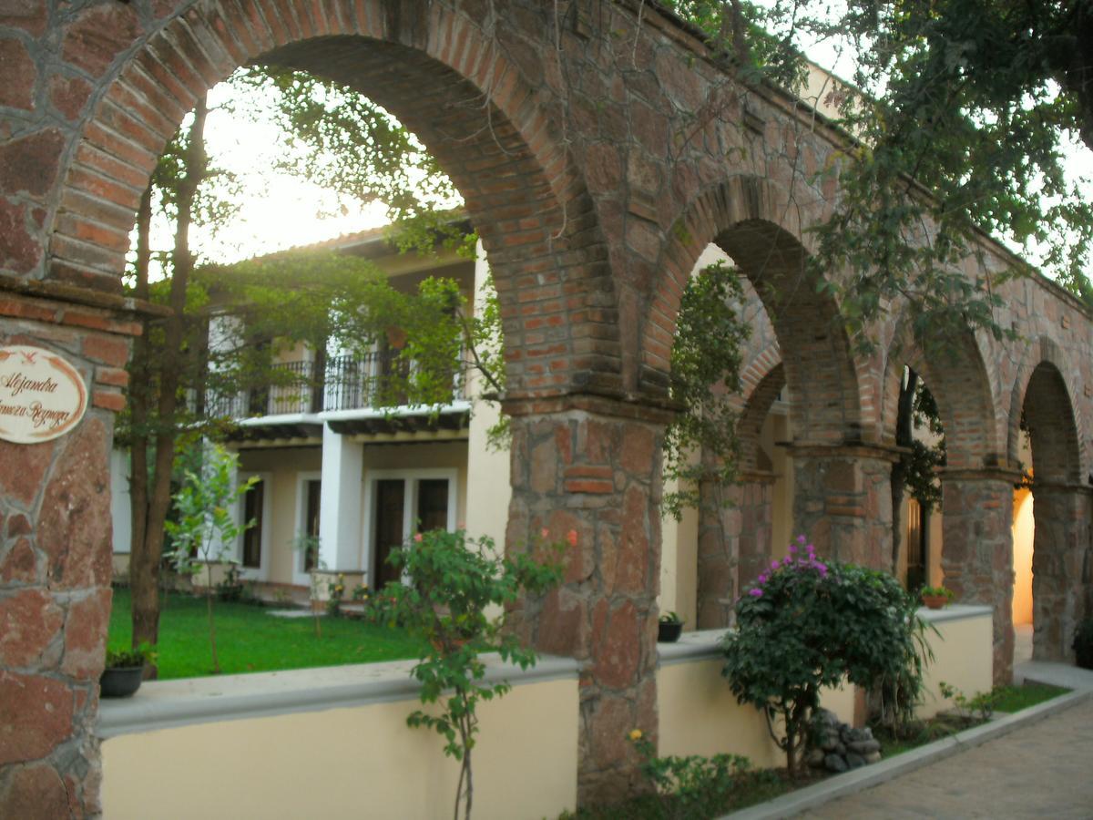 Hotel Quinta Minera Cosala ภายนอก รูปภาพ