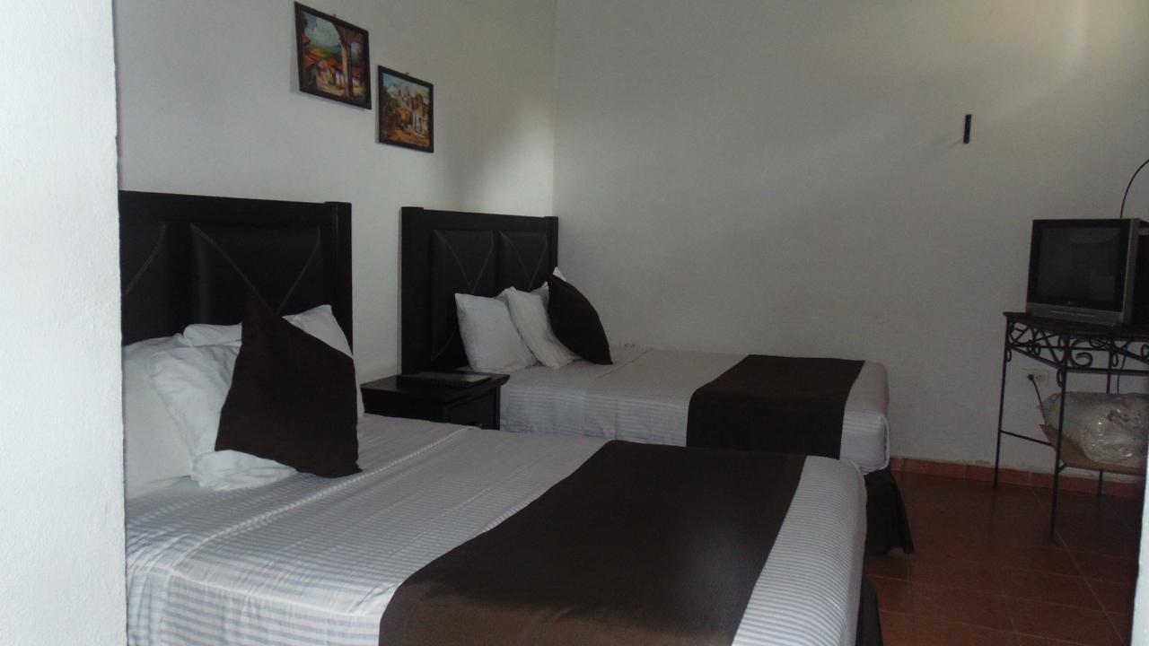 Hotel Quinta Minera Cosala ภายนอก รูปภาพ